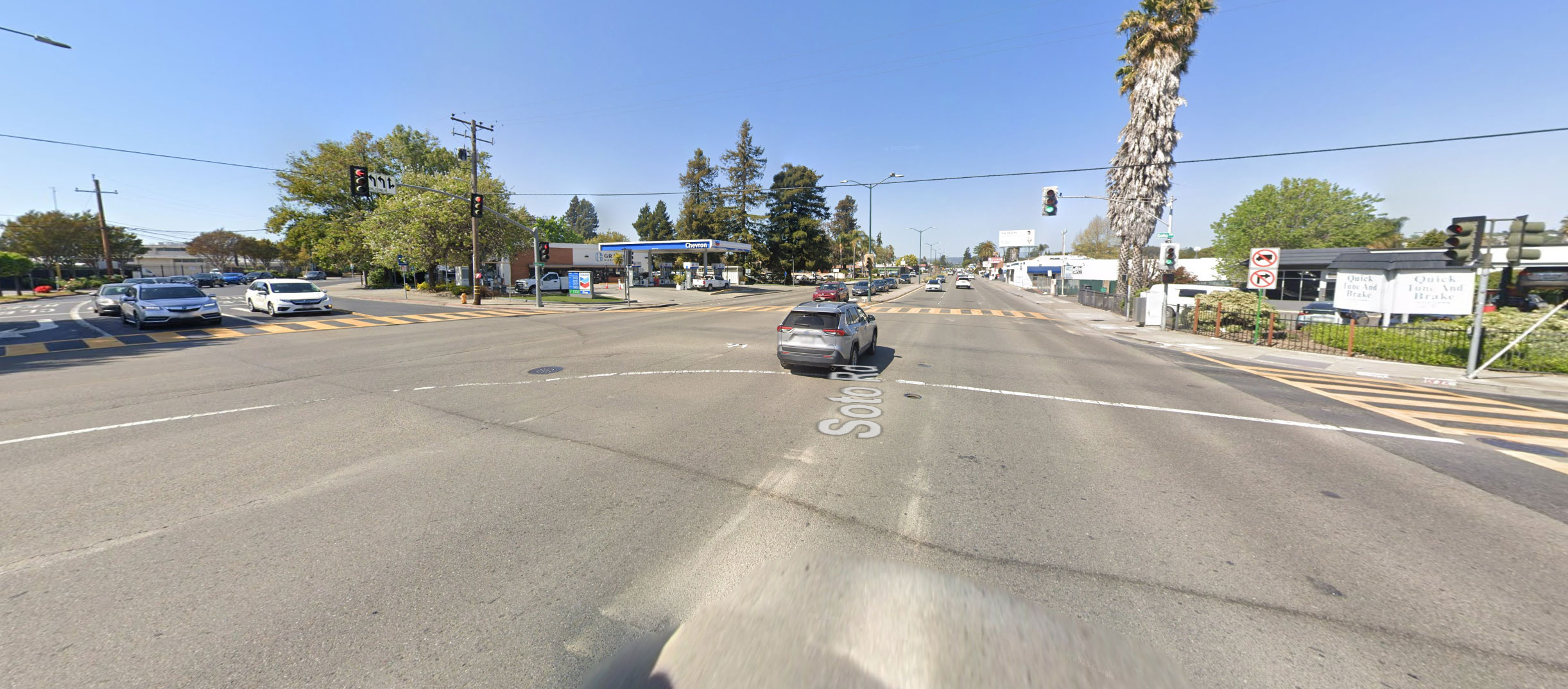 Hunt for Justin Bieber lookalike who tried to kidnap woman in broad daylight in California